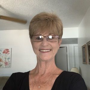 Meet your Posher, Linda